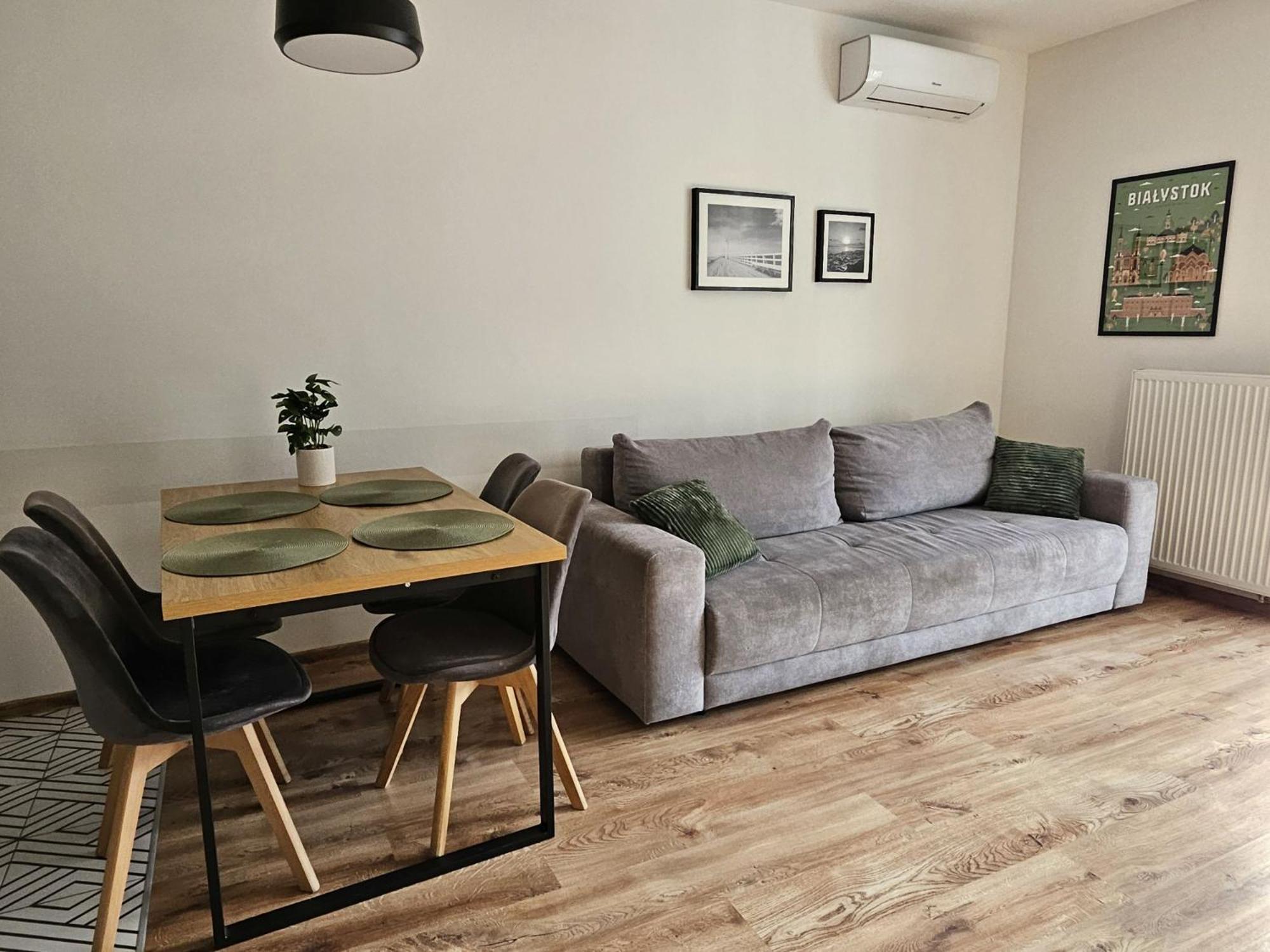 Urban Jungle Apartament Wenus Białystok Esterno foto